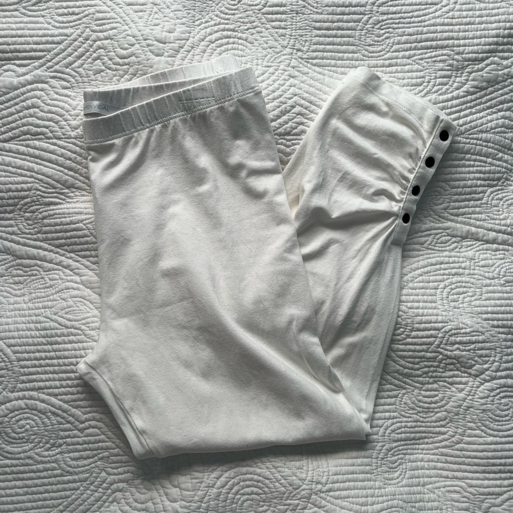 Lauren Vidal Paris Women's White Casual Pants Capri Size Medium